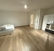 Großes 27 m2 Zimmer mit privatem Balkon in Trier Tarforst