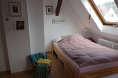 Dein Zimmer 1 - Helles WG-Zimmer zur Zwischenmiete