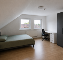 Möbliertes WG-Zimmer (16 m²) mit Dachterrasse in Troisdorf