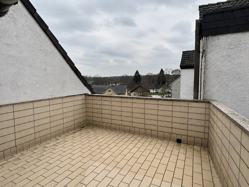 Terasse neu - 1- Zimmer mit 16,00 m&sup2; in Troisdorf zur Miete