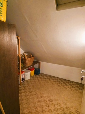DG Abstellraum 1 - 8 Zimmer Zweifamilienhaus in Kamen