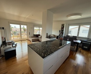 WG Zimmer in Neufahrn - 700,00&nbsp;EUR Kaltmiete, ca.&nbsp; 15,00&nbsp;m&sup2;&nbsp;Wohnfl&auml;che in Neufahrn bei Freising (PLZ: 85375)