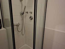 WG-WHG-Dusche-S5 - 