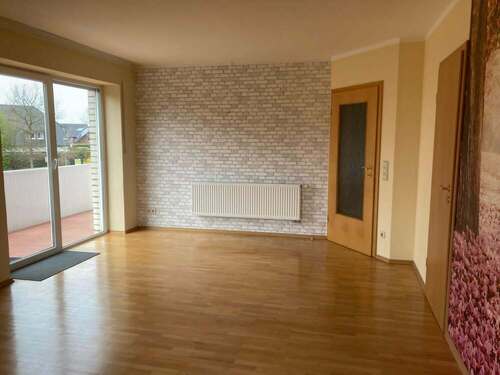 8 - 4- Zimmerwohnung mit 111,00 m&sup2; in Paderborn zur Miete