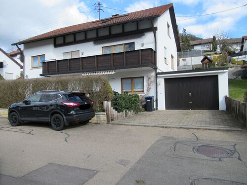 Bild 1a - 4-5 Zimmerwohnung - 1.050,00&nbsp;EUR Kaltmiete, ca.&nbsp; 92,00&nbsp;m&sup2;&nbsp;Wohnfl&auml;che