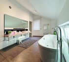 Wellness-Bad mit Premium-Ausstattung - 4 Zimmer Bar, Café, Diskothek in Reiskirchen