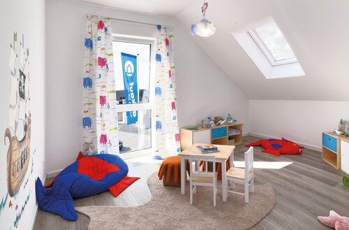 Kinderzimmer mit Dachfenster - 