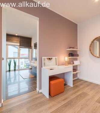 Durchgang Schlafzimmer ins Bad - 