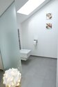 Licht durchflutet Sanitärbereich - 