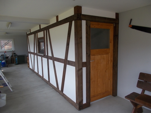 12-ergänzter Abstellraum unter EG-Terrasse - 10 Zimmer Zweifamilienhaus in Gummersbach