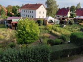 Garten hinter Haus - 