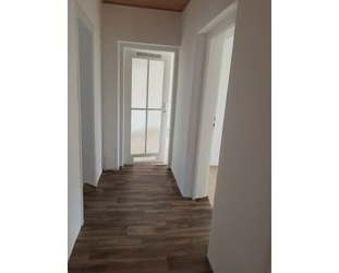 3-Zimmer Wohnung in Neu-Isenburg, 2. OG