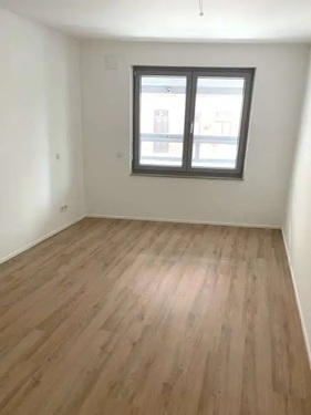 0ebacf5e-8ddf-44fa-ae86-5ed7a4d119e0888 - 2- Zimmerwohnung zur Miete in Mainz