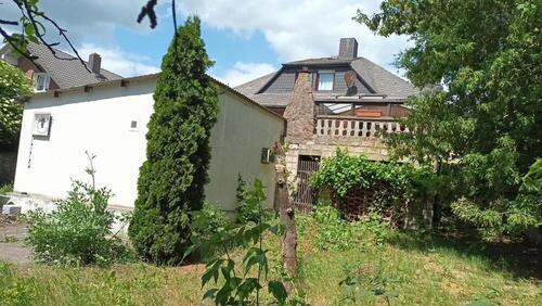 rückwärtige Ansicht u.a. mit Terrasse - 