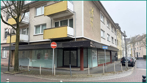 Tanzschule im Erdgeschoss mit Fenster über zwei Seiten - andere in Remscheid / Honsberg