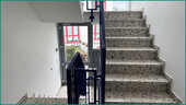 Sehr gepflegtes und helles Treppenhaus - 