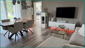 Blick in den offenen Wohnbereich - 