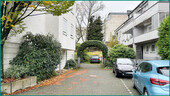 Zufahrt zur Tiefgarage - 