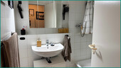 Modernisiertes und gepflegtes Badezimmer... - 