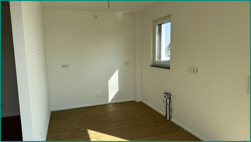 Küche - Einbauküche wird noch installiert - 3 Zimmer Etagenwohnung zur Miete in Radevormwald