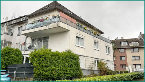Ansicht des Wohnhauses von hinten - Mehrfamilienhaus, Wohnhaus mit 274,29 m&sup2; in Remscheid zum Kaufen