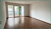 Sehr viel Platz in der Wohnung im Erdgeschoss auch im Wohn-Esszimmer mit... - 