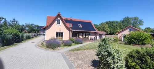 Foto - 8 Zimmer Bauernhaus, Landhaus zum Kaufen in Loitz
