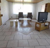 ObjNr:18697 - Gepflegtes, großes 2 Familienhaus in Rülzheim