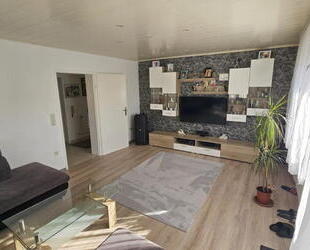 ObjNr:19765 - Sehr gepflegtes 3-Fam. Haus mit Garage, Terrasse und Balkon in Gorxheimertal