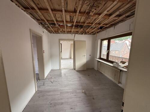 Foto - 5 Zimmer Einfamilienhaus zum Kaufen in Esthal