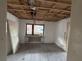 Foto - Einfamilienhaus mit 285,00 m² in Esthal zum Kaufen
