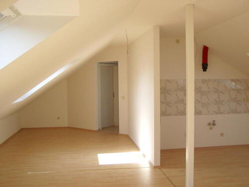 Foto - 2.5 Zimmer Etagenwohnung in Beindersheim