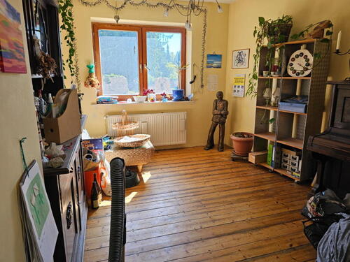 Foto - 7 Zimmer Zweifamilienhaus in Eppelsheim