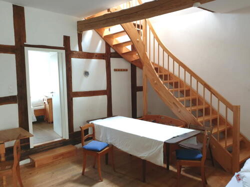Foto - 6 Zimmer Zweifamilienhaus in Neuleiningen