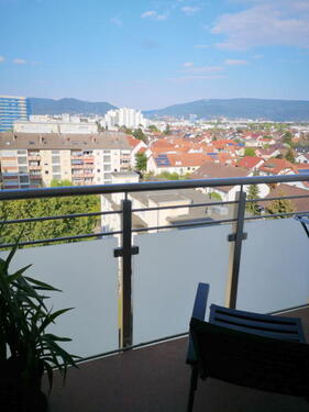 Balkon mit Panoramablick - ObjNr:18845 - Freundliche helle 2 - Zimmer - ETW mit Balkon in Eppelheim