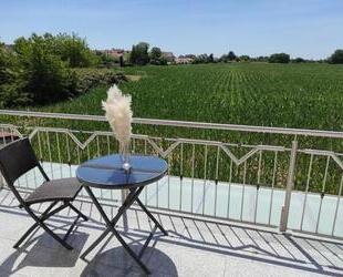 ObjNr:18927 - TRAUMHAUS in Traumlage! Exklusives Traumhaus in Römerberg