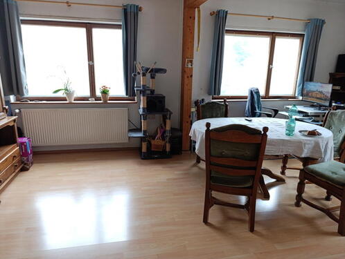 Foto - 8 Zimmer Zweifamilienhaus in Lug