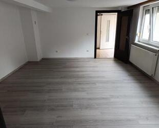 ObjNr:19728 - Renoviertes 2-Familienhaus in Zeiskam