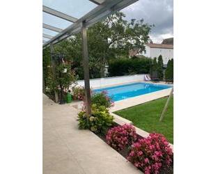 ObjNr:19320 - Topp Wohnen im sanierten EFH mit ELW, Terrasse, Garten und Schwimmbad in LU-Mundenheim - Ludwigshafen am Rhein