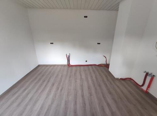 Küche mit Essbereich Bild 2 - 