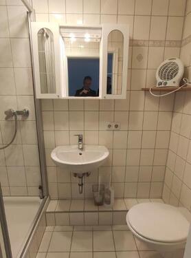 Elternbad mit Dusche Bild 1 - 