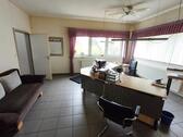 Büro 2 Bild 2 - 