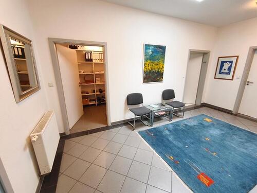 Wartebereich Bild 2 - Gewerbegrundstück in Mühlhausen