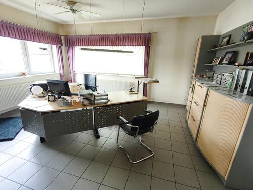 Büro 2 Bild 1 - 