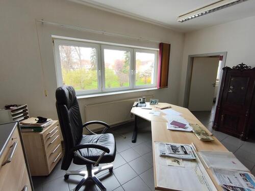 Chef 2 / Büro 1 Bild 4 - 