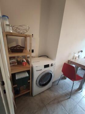 Küche mit Zugang zum Balkon Bild 2 - 