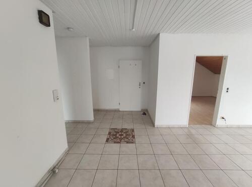 Garderobe / Eingangsbereich Bild 1 - 3 Zimmer Etagenwohnung zur Miete in Hemhofen