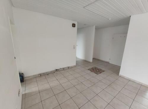Garderobe / Eingangsbereich Bild 2 - 3 Zimmer Etagenwohnung in Hemhofen