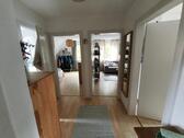 Flur Bild 1 - 3 Zimmer Etagenwohnung zur Miete in Dechesndorf