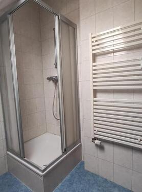 Bad mit Dusche Bild 3 - 